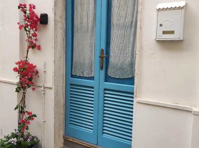 Kryptadion Tatil Evi *