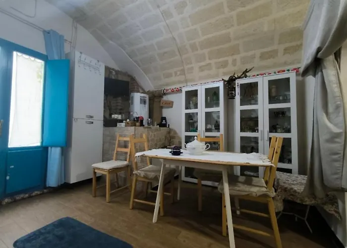 Kryptadion Tatil Evi *